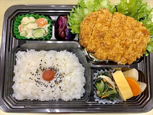 トンカツ弁当_650